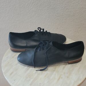 Danshuz Tap Black Leather Lace-Up Shoes size 8